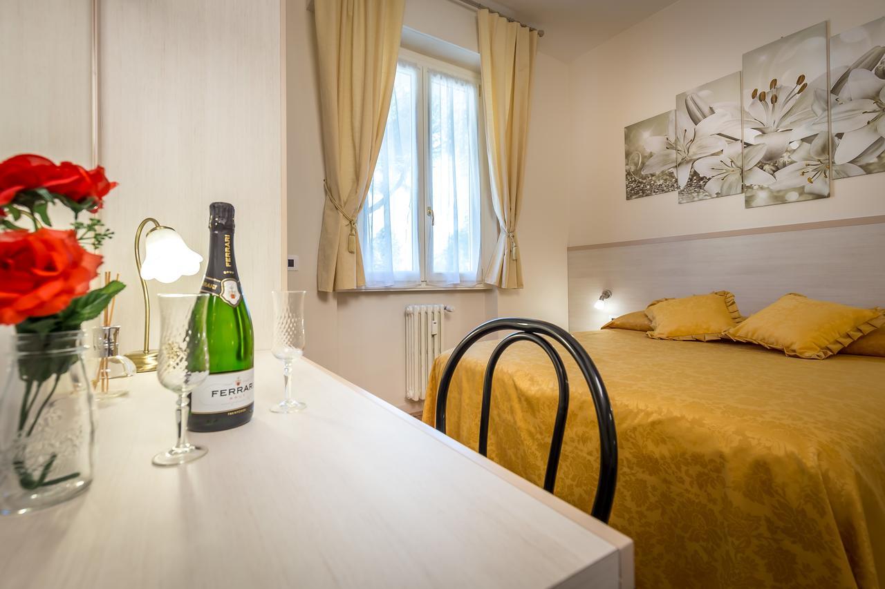 B&B Dolce Luna Florence Buitenkant foto